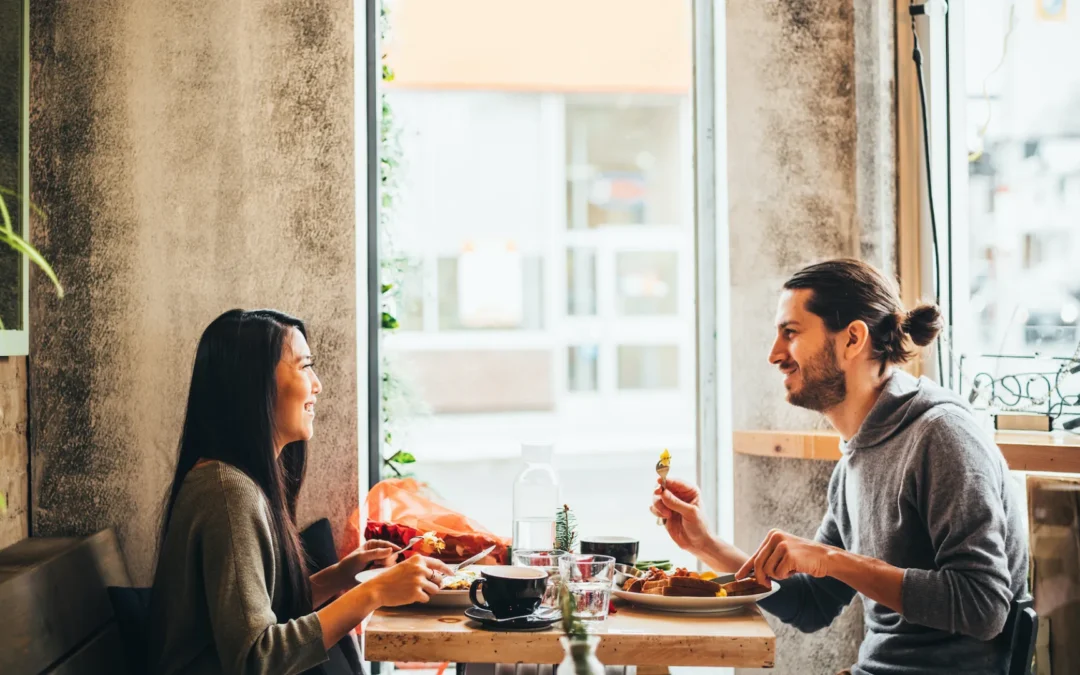 How to Connect Deeply on a First Date