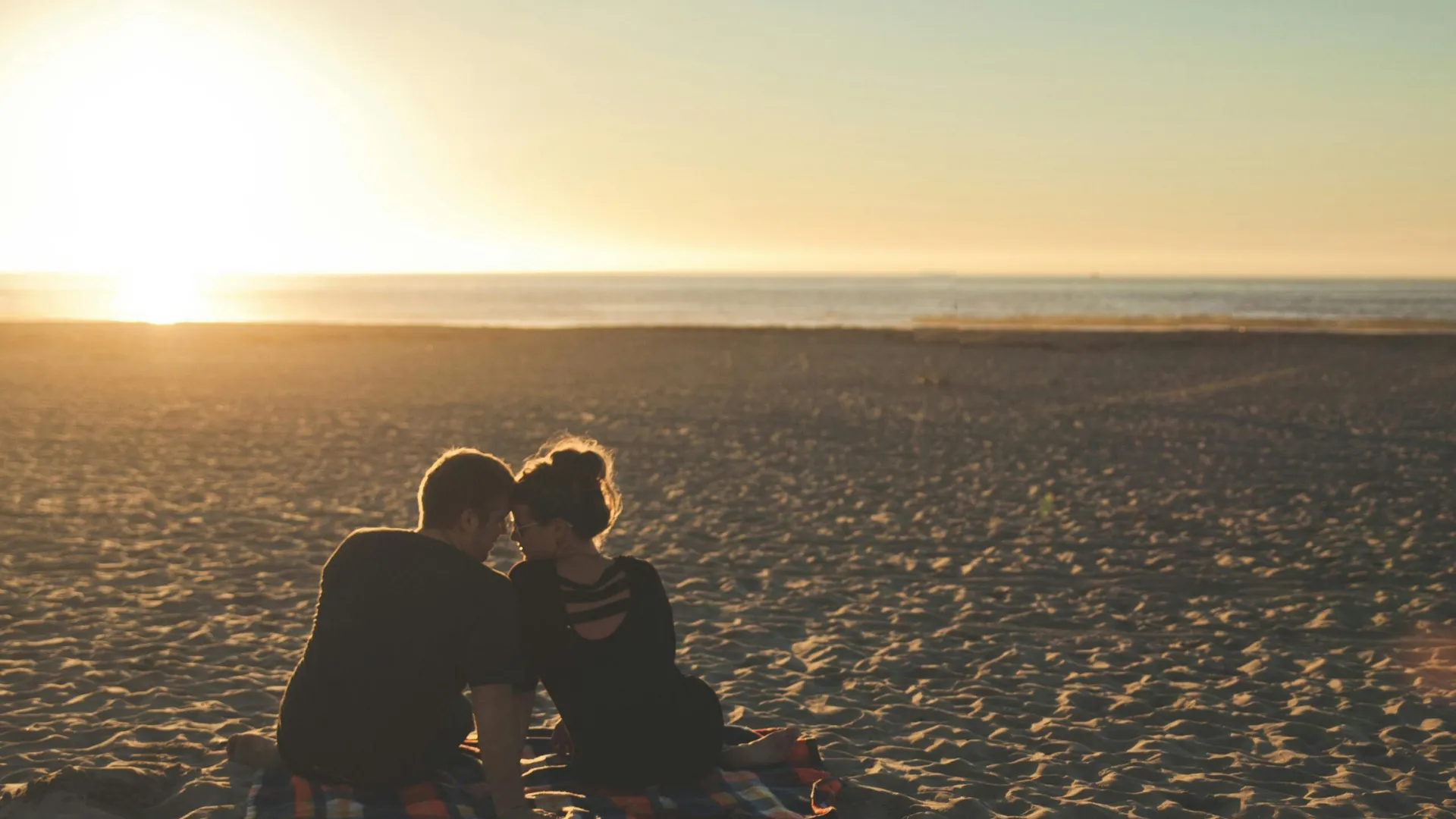 Matchmaking vs Dating Apps Which One Works Better